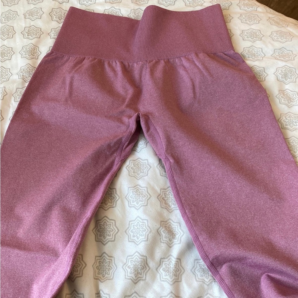 NVGTN NV Seamless Pastel Pink